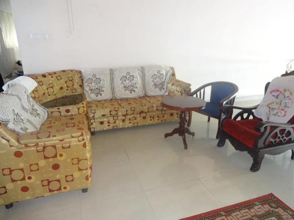 Hotel Geethu International Kovalam Esterno foto