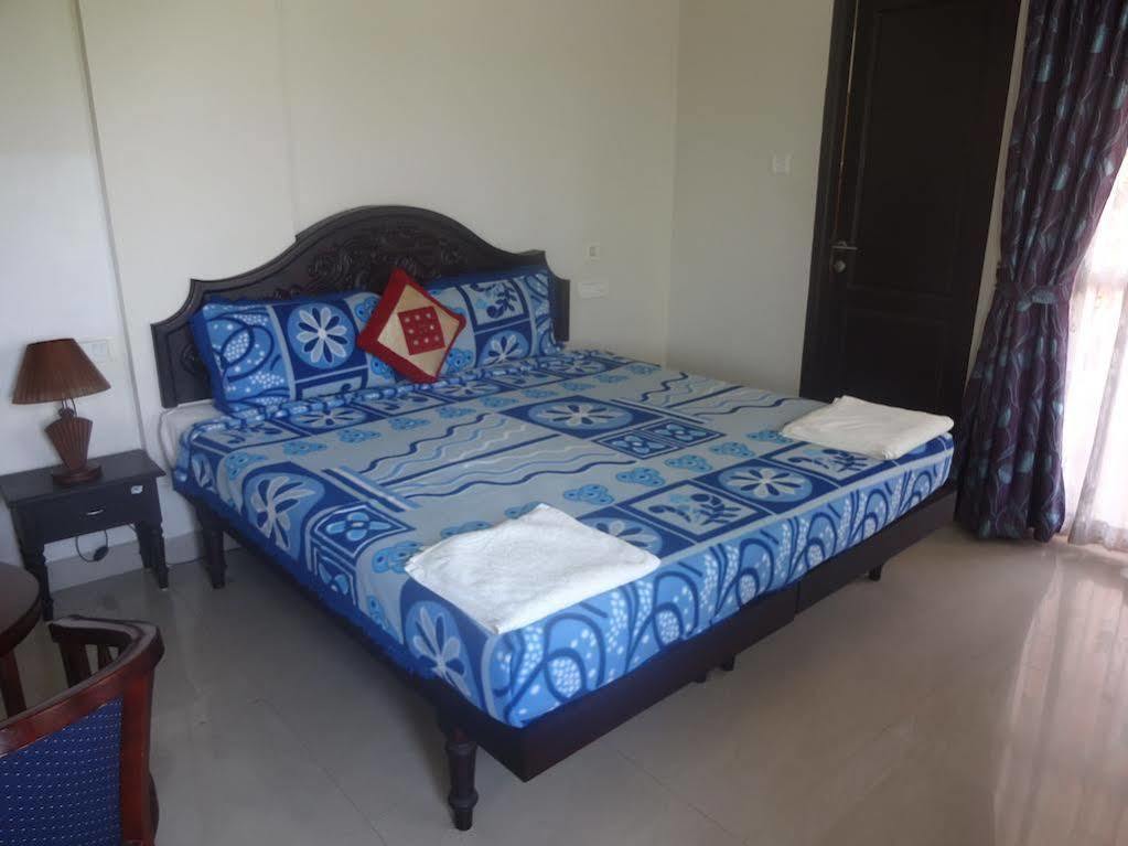 Hotel Geethu International Kovalam Esterno foto