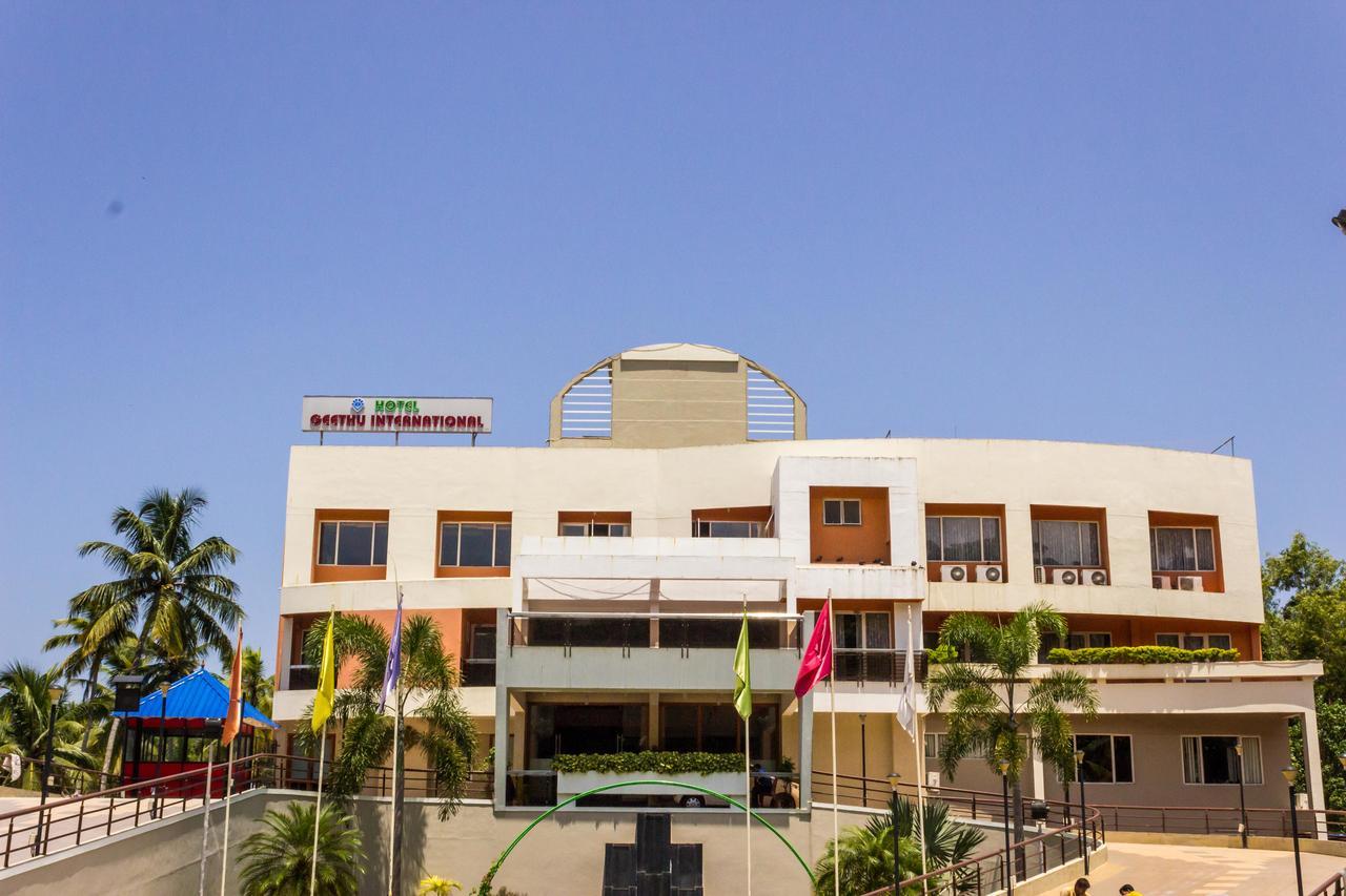 Hotel Geethu International Kovalam Esterno foto
