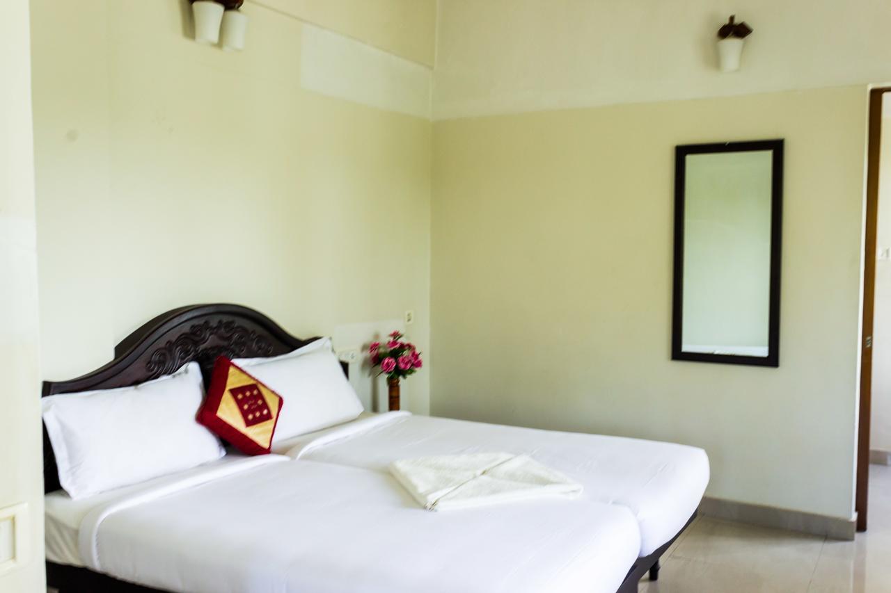 Hotel Geethu International Kovalam Esterno foto